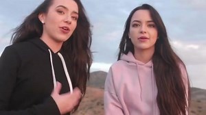 Merrell Twins - Runner Runner