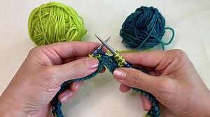 Carrying Two Yarns in Your Right Hand for Stranded Colorwork