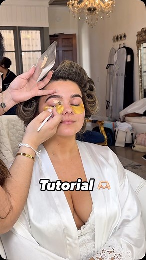 90K views · 2.4K reactions | A tutorial of my princess bride ! She is a sweet angel! #bride #wedding #bridal #bridetobe #fyp #bridalmakeup #weddingday #makeupartist | Adriana Mejía makeup and hairstyle | Facebook