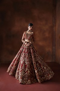7K views · 49 reactions | This exquisite lehenga-choli ensemble is a masterful creation of net, adorned with an array of hand-placed sequins, dabka, and nakshi, illuminating traditional craftsmanship with a contemporary glow. #Gulaal #Bridals #Couture | Gulaal | Facebook