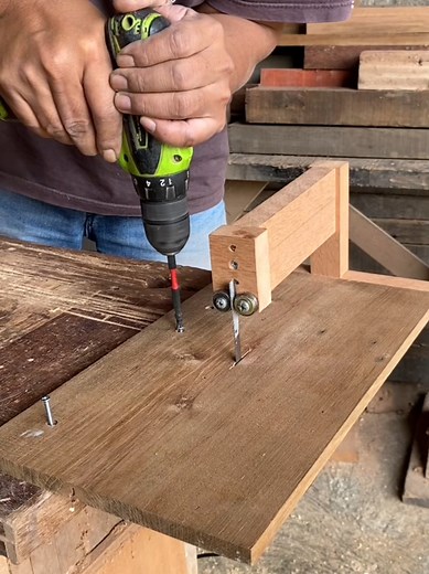 Homemade Mini Bandsaw Test for Woodworking Projects