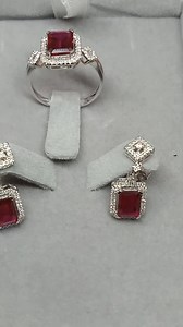 1.1K views · 18 reactions | 14k WG , HK setting Diamond & Ruby Ring - 6half 45,000 php | Shellas Gold Collection | Facebook