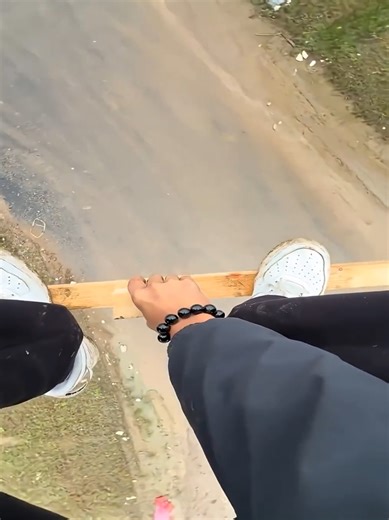 Exploring Deep House Music by Berk Aggressor