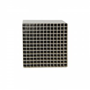 [Hot Item] China Manufacturer SCR Honeycomb Catalyst Ceramic Honeycomb