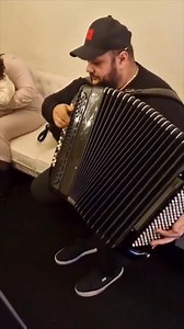 23K views · 592 reactions | Velika muzička familija - #Lelo sin #Lelo jr #Nela Ima sta da se čuje i nauči...❤️ Med i mleko... | Barbul MusicAnthology Barbul Josif | Facebook