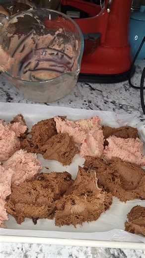 2.5K views · 12 reactions | Test Kitchen #cookie #recipe. As usual full #video #recipes can be found on my YouTube channel The Chef and the Baker RVA #happybaking | Mama Sofana's Buttercream Dreams | Facebook