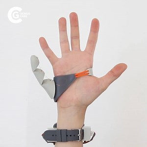 75K views · 1.2K reactions | This prosthesis gives you a third thumb | Genius Club - Asia | Facebook