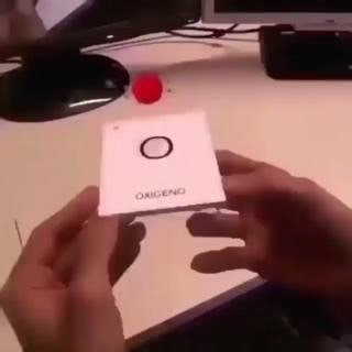 Using #AR to learn #Chemistry This app leverages augmented reality to visualize different types of bonds, lattices, molecules & orbitals, just by using your device's camera! Credit: Arloon #innovation #technology #metaverse #augmentedreality | Pascal Bornet - Intelligent Automation