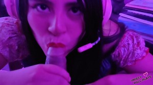 FRIEND realize your WOMAN is sucking me very rich while they PLAY FALLGUYS - PART 1