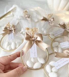 Custom Wedding Favor, Gold Ring, Ivory Tulle, Almond Candy - Etsy UK