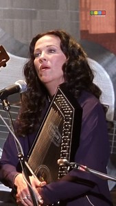 We’ll miss you forever, Catherine O’Hara ❤️ A Kiss at the End of the Rainbow from A Mighty Wind (2003), performed with Eugene Levy. | The Movie Podcast