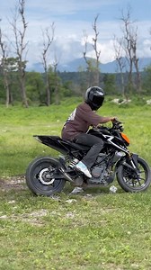 17K views · 264 reactions | Saavdhan Rahe 藍 #rider #biker #comedy #fun #funtimes #comedyvideos #funnyvideos #justforfun #gay #instagood | Mask Rider | Facebook