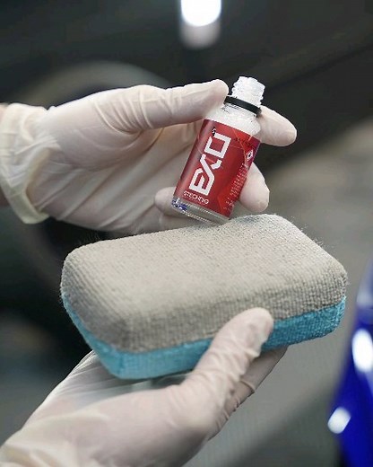 1.5K views | Gtechniq Exo v5 is user friendly ,hydrophobic coating. Improve your Gloss on your paintwork while adding self cleaning abilities Rain will glide off and the paintwork will stay cleaner for longer. For Full benefits Use Exo as a topper to Crystal Serum light #gtechniq #carcoatings #ceramiccoatingprotection | The Detailing Space | Facebook