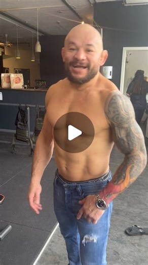 Gleison Tibau on Instagram: "Anyone who wants to achieve good performance in life and in sports must have a good diet, good supplements and a good red wine. Today, at 41 years old, I feel like I’m 26 years old. I acquire for my life strong training, a good diet @easymeal.de, good supplements @tibausupplements and a good red wine, to grow old without getting old, stay healthy and strong."