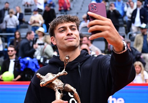 Flavio Cobolli, "The admin": il siparietto sui social ATP con Jannik Sinner [VIDEO]