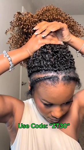 😍POV: Installing 2Packs & 20Inches #T2/30 Kinky Curly Crochet Braids – 100% human hair extensions! Get bouncy & voluminous looking without tangle or shedding!💋 🛒Click link to order: https://bit.ly/3LXwzPG 🤑Use 30% OFF Code: “MUU30” 🌟Pay Later by Klarna Afterpay Goggle-pay Apple-pay PayPal ✈️In stock 24Hrs FREE worldwide shipping~ . . . . 1️⃣ Pre-Parted Perfection – Ready to install, saving you time & hassle! 2️⃣ No knots, no slippage — ensuring a seamless & natural looking! 3️⃣ Simple Appli