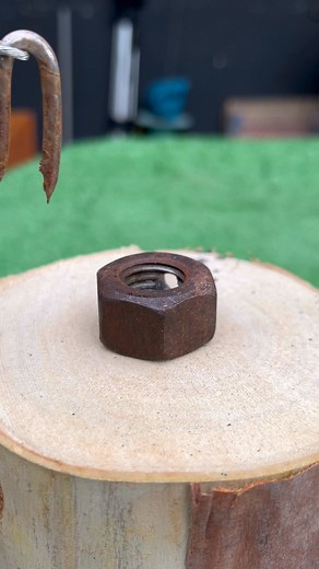 1.6M views · 3K reactions | Incrível este truque com porca e cabo de aço #diy #truques #incrível #tools #dicas #ideias #fyp | David Soluções | Facebook