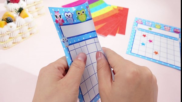 72 Pcs Owls Incentive Charts Classroom Reward Sticker Behavior Chart for Classroom Attendance Chart for Kids Behavior Classroom Teaching Family House Chores with 720 Pcs Colorful Star Stickers