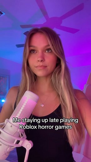 Ella Caroline on Instagram: "If I get jumpscared, they get jumpscared too  #Roblox #RobloxHorror #RobloxGames"