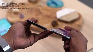 Galaxy Note 10  vs. Galaxy S10 : Which should you buy?