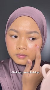 Tutorial makeup 🥰 😍 😍 #tutorialmakeup #makeuptutorial #makeupsimple #belajarmakeup #makeupwisuda #cantiksehat #belanjamurah | Cara makeup simple ala emak2