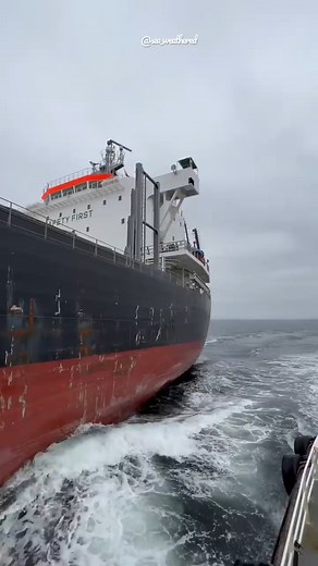 18K views · 459 reactions | Pilot off!! | Giant Machine | Facebook