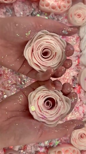 Flowers crushing asmr #oddlysatisfyingasmr #asmrslime #asmrsounds #oddlysatisfying #asmrvideo #asmr #relax #relaxing #asmrfood #asmrmukbang #natureshot #nature #relaxation #natureza #RelaxAndUnwind #RelaxAndRecharge #relaxed | ASMR SOAP