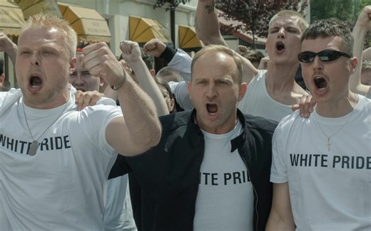 Netflix oferuje polski film o „radykalnie niezdarnym narodowcu-pechowcu”. Kryptonim Polska trafił do SVOD