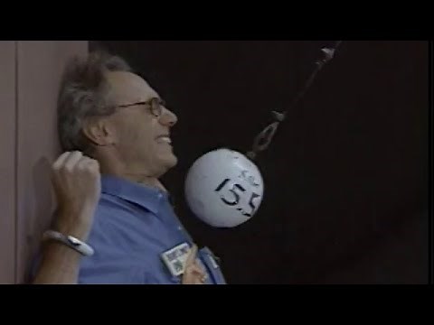 Walter Lewin Lectures on Physics: Old OCW Promo