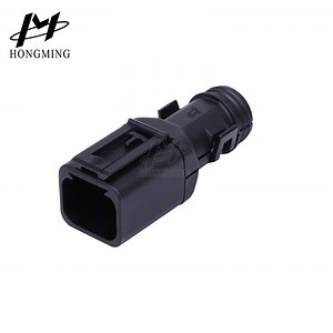 [Hot Item] Car Black Connector Backshell Clamp for Male&Female Automotive Connector Caps and Covers