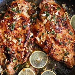 Lemon Garlic Chicken | Pan-Seared Chicken Breast
