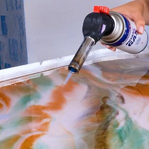 How to upgrade your old table with epoxy resin! | 5-Minute Crafts Play