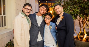 Em 5 anos, Brasil tem aumento 240% em adoções por casais gays, aponta CNJ | CNN Brasil