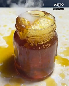 This is kinda satisfying | Metro