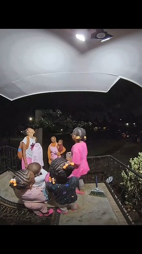 698K views · 10K reactions | This was hilarious.. Logan laughed the most infectious laugh yesterday. Nobody has ever heard her laugh this hard in her whole life  #kidsbelike #funny #kids #reels #fyp Source  tt : leeee2x_ | Precious Moments | Facebook