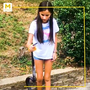 19K views · 119 reactions | Aussie woman effortlessly carries snake across creek…! | Mike "The Situation" | Facebook