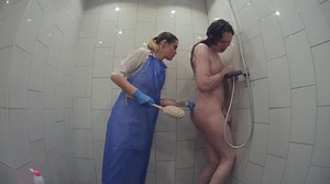 washing of a patient in a private clinic