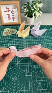 73K views · 697 reactions | #CraftyVibes Simple way to fold a paper crane #PaperCraneTutorial #PaperCraneOrigami #Origami #KidsOrigami #KidsCrafts | MC Moni | Facebook