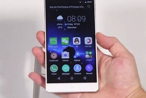 Elephone Vowney, il Top di Gamma con SoC Helio X10, 4GB di RAM e display 2K nel primo video hands-on