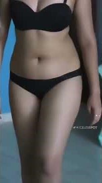 सेक्सी लड़की ने ब्रा खोल दिया देखे पूरी वीडियो । hot sexy girl open bra | dehati hot sexy girl