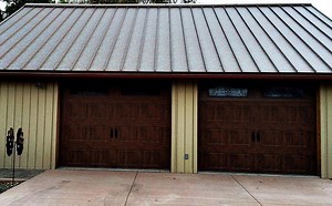 What Is Nail Strip Standing Seam Roofing?