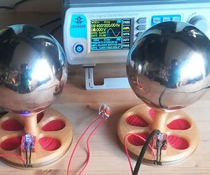 Energy Transfer With Two Tesla Coils