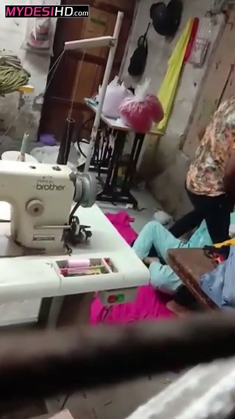 Real Indian Wife Caught With Tailor – Hidden Camera Bhabhi Mms