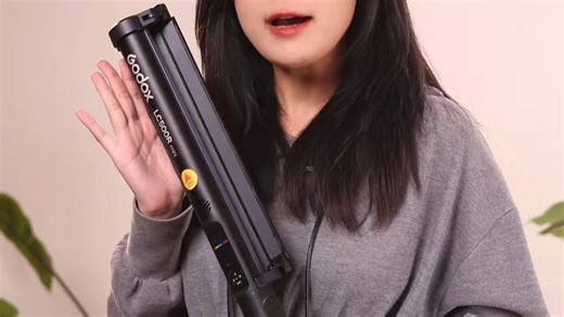 一个视频告诉你答案：新升级的神牛LC500mini比500、500R价格低了将近一半，到底有什么不同？#直播间搭建#补光灯#抖音双11好物节#直播带货-729