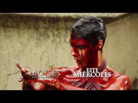 The first plague arrives... - Moses and the Ten Commandments