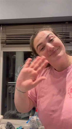 Creating a Festive Window Art for Christmas