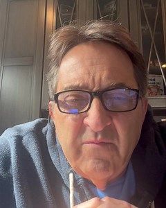 How is the D Dimer test used in the emergency room to determine if someone has a blood clot ? Doctor Karamanoukian explains …. Please watch the video and share with your family and friends. #consultation #venousdisease #venousinsufficiency study #ddimer | Vein Treatment Center