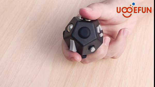 UOOEFUN Fidget Toys Cube Sensory Fidget Toys for Anxiety ADHD Autism Relief Stress with Kids Adults Improve Focus (Starry Sky Purple)