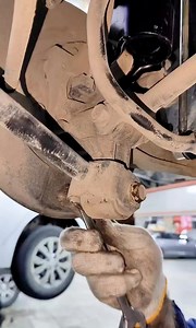 spindle Bush replacement guide #auto #mechanic #automotive #bush | Auto Technician