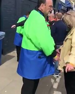 🔴 حماية نماذج DeepSeek و الله ماسامعة كامل و تعتبر من أضعف الحمايات ضد ال Jailbreak 😂 شوفو أول تعليق كاين مفاجأة شابة 😍👇 | The Algerian developer